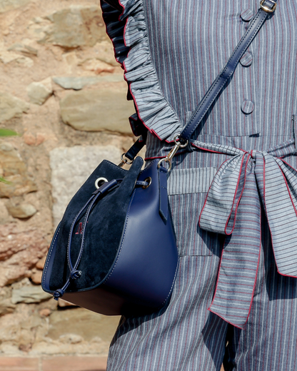 Μέδουσα – Τσάντα  τύπου bucket σε navy suede