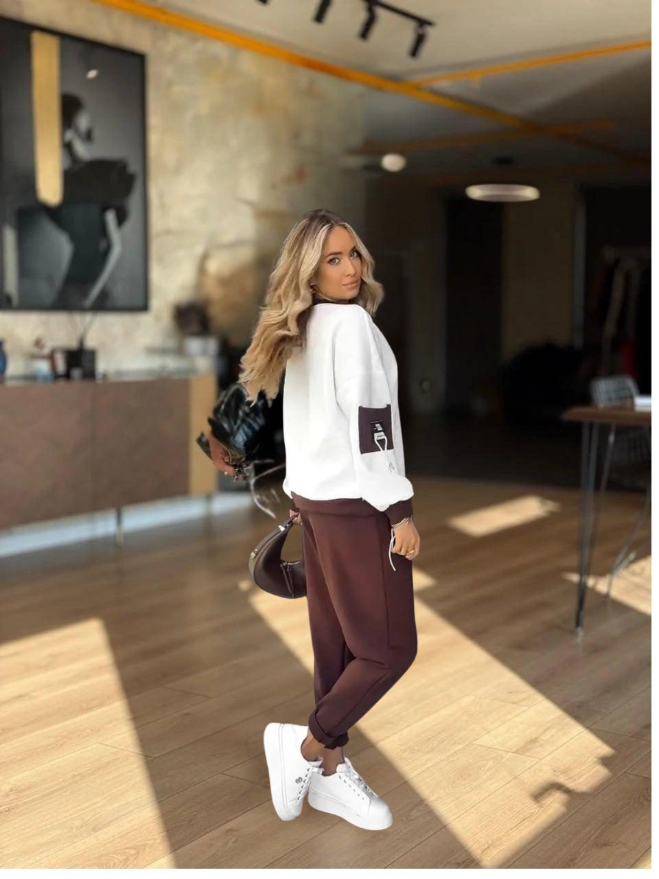 Βαλένη – Παντελόνι με λάστιχο στη μέση και τσέπες