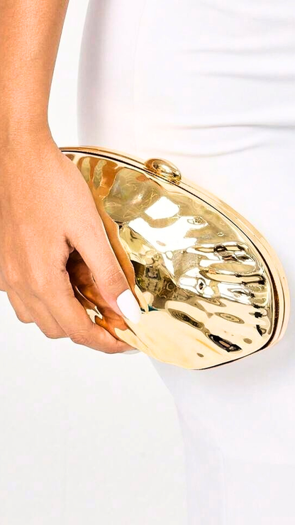 Αριάδνη – Clutch βραδινής λάμψης σε μεταλλικό χρυσό