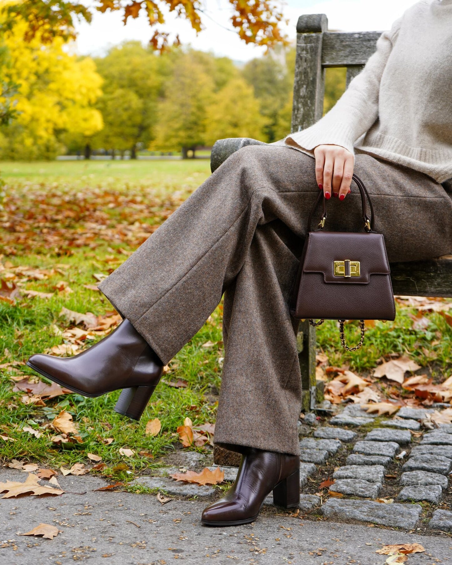 Georgia Chocolate Leather