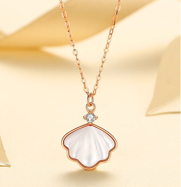 Θάλασσα – Κολιέ με κοχύλι και μαργαριτάρια