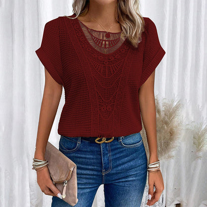 Μαρίνα – Πλεκτή μπλούζα με δαντελένια λεπτομέρεια στο ντεκολτέ